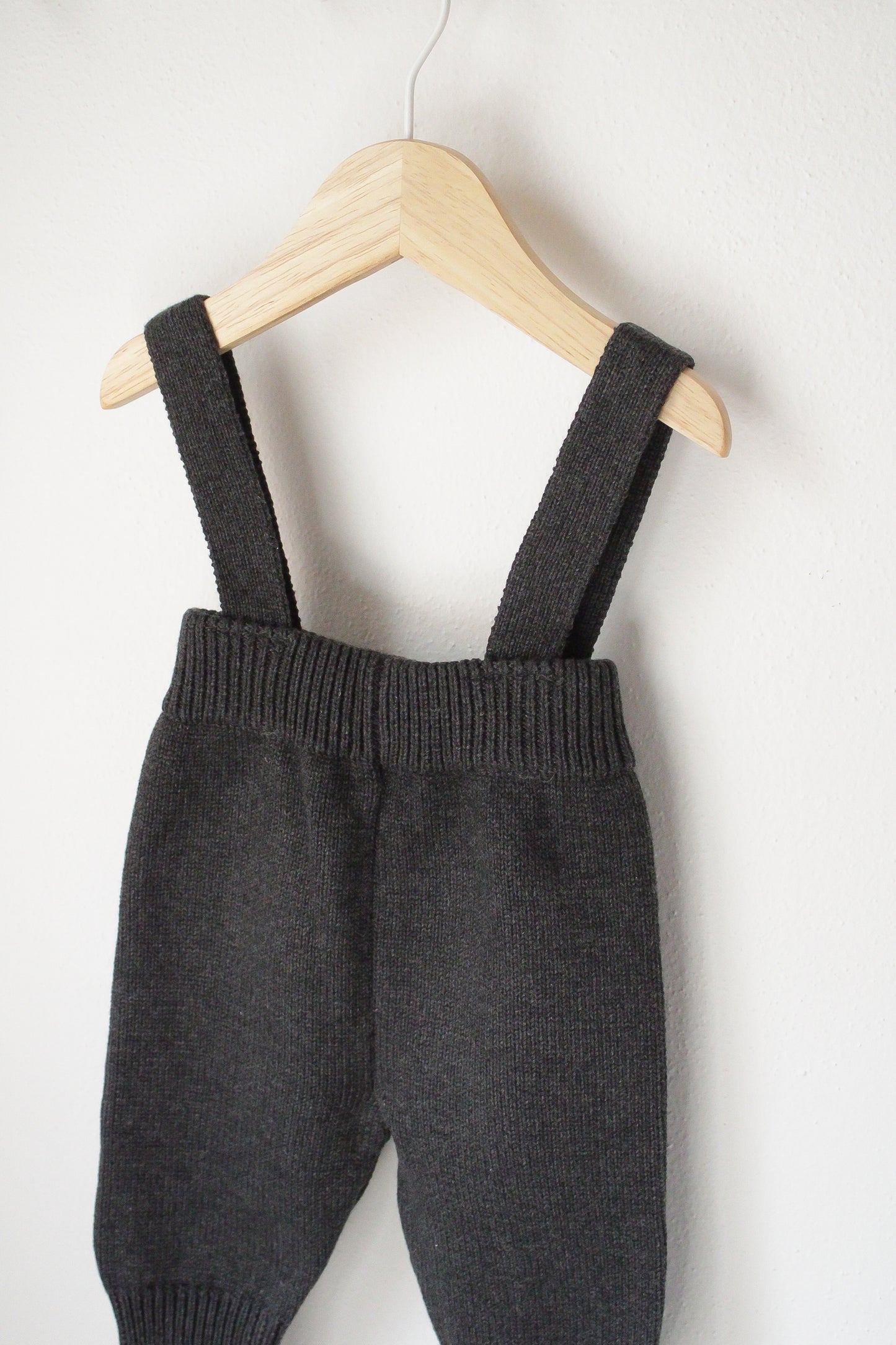 Pantalone in maglia con bretelle - Dark Grey