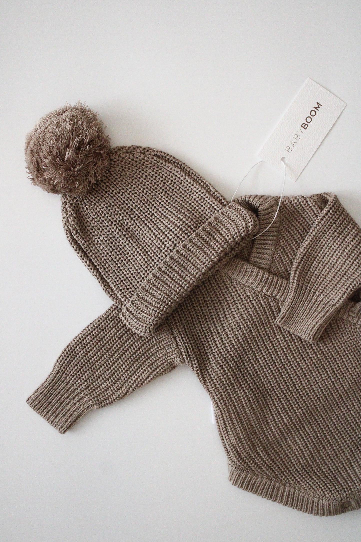 Cappellino Pompon 70% bambù 30% cotone
