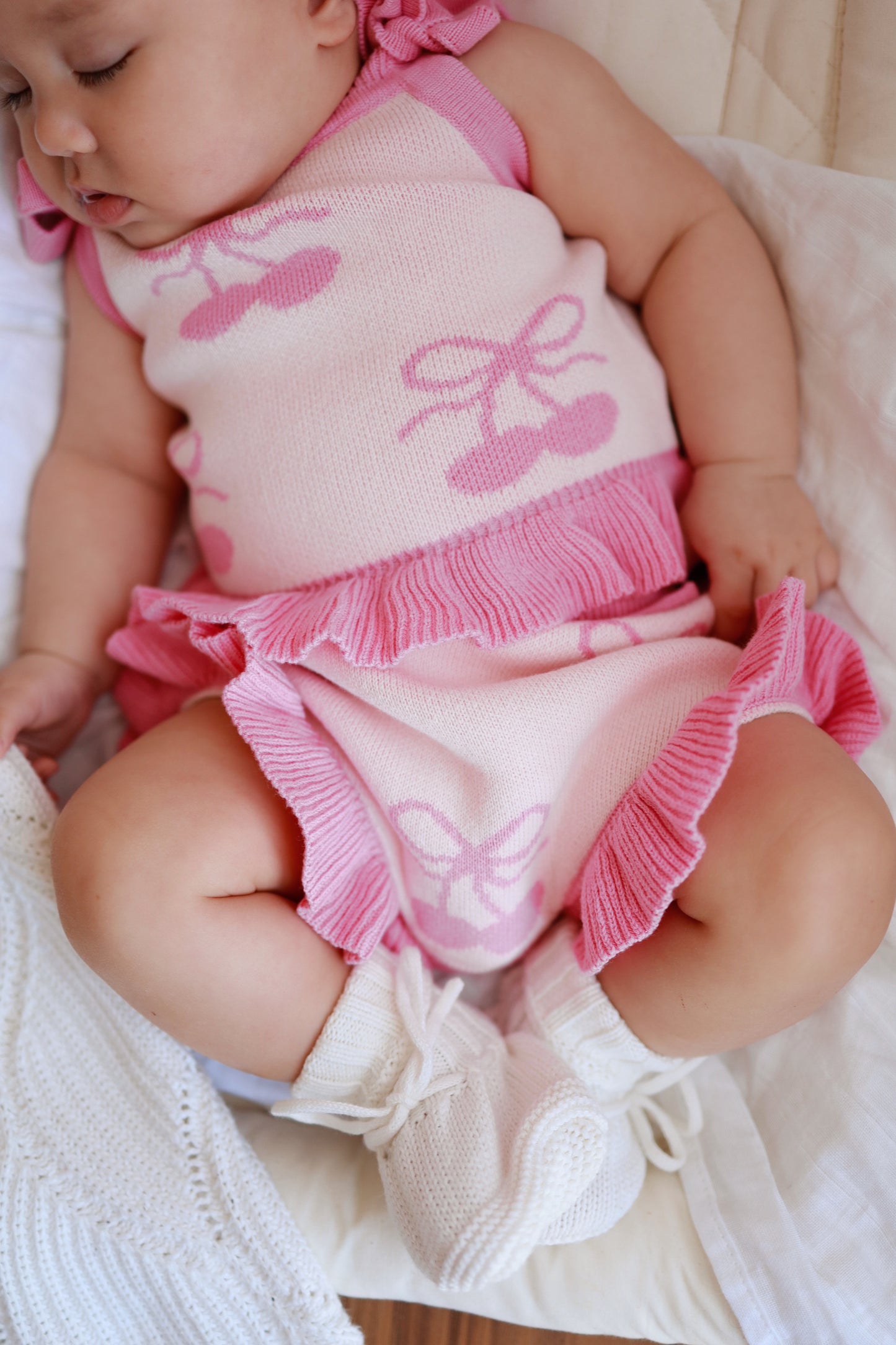 Set in maglia con volant | Cherry